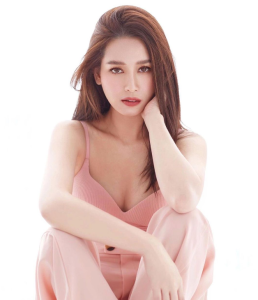 โม อมีนา เซ็กซี่