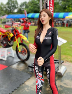 โอปอล์ 7