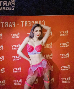 นิวนิว เอวเด้ง 21 นิวนิว เอวเด้ง xxxx