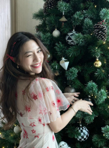 มิว นิษฐา ประวัติ