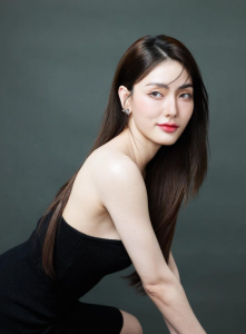 มีนา ริณา