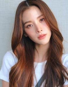 ใบเฟิร์น เปิดประวัติ