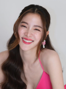 ใบเฟิร์น พิมพ์ชนก ประวัติ