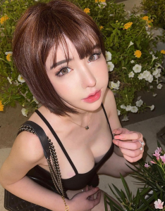 น้องจิพลอย นม