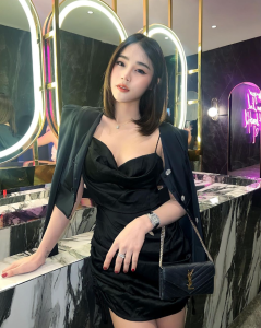 วิว เกวรินทร์ 18+