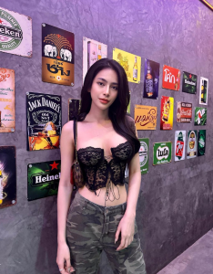 หนูนา รวงข้าว โชว์นม