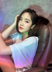 ฝน ชลดา ประวัติ