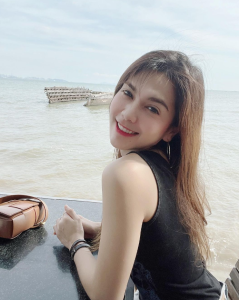 พั้นช์ วรกาญจน์ 10 พั้นช์ วรกาญจน์ ผลงาน