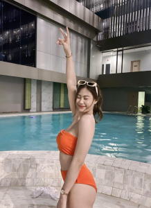 ไอด้า ไอรดา ชุดว่ายน้ำ